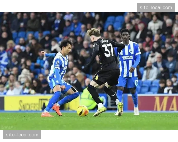 英超中游球队竞争激烈，埃弗顿与富勒姆展现稳定竞争力