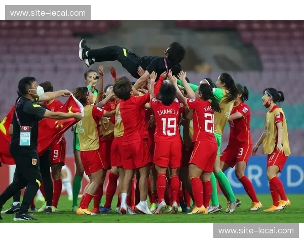 韩国女足池笑然关键传球3.2次，中场组织核心数据亮眼